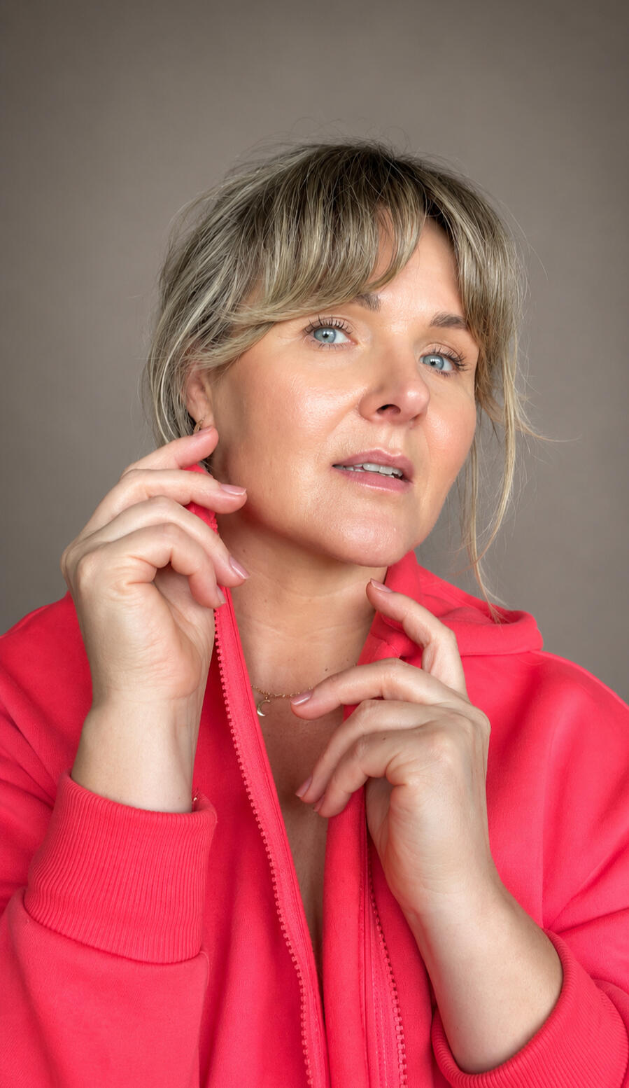 Nina Stanecka Studio Polish/English Voice-Over Artist Nina Stanecka Bringing Stories to Life — Through Voice & Video